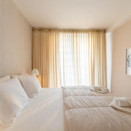 Pearl Deluxe Apartment