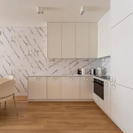 Pearl Deluxe Apartment